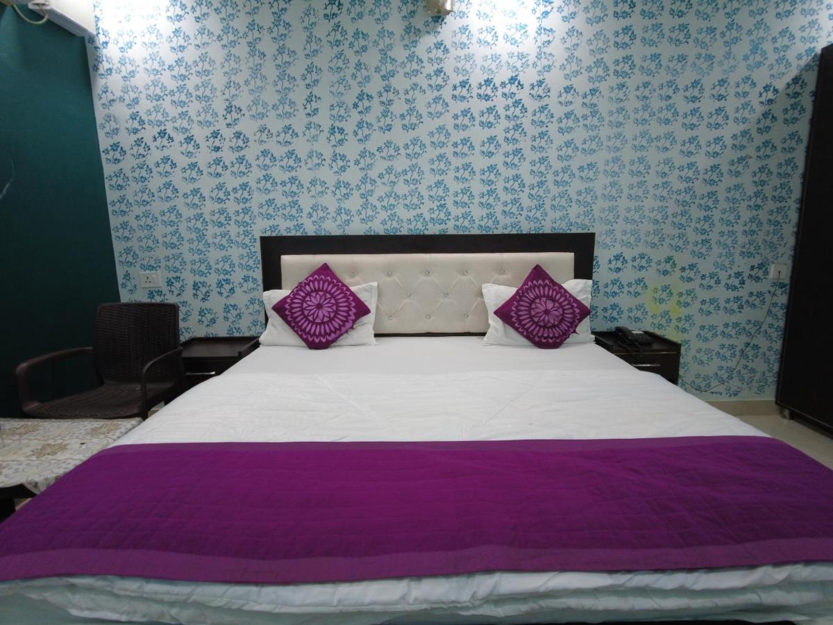 Hotel Dev Bhoomi Inn Rishikesh Exterior photo